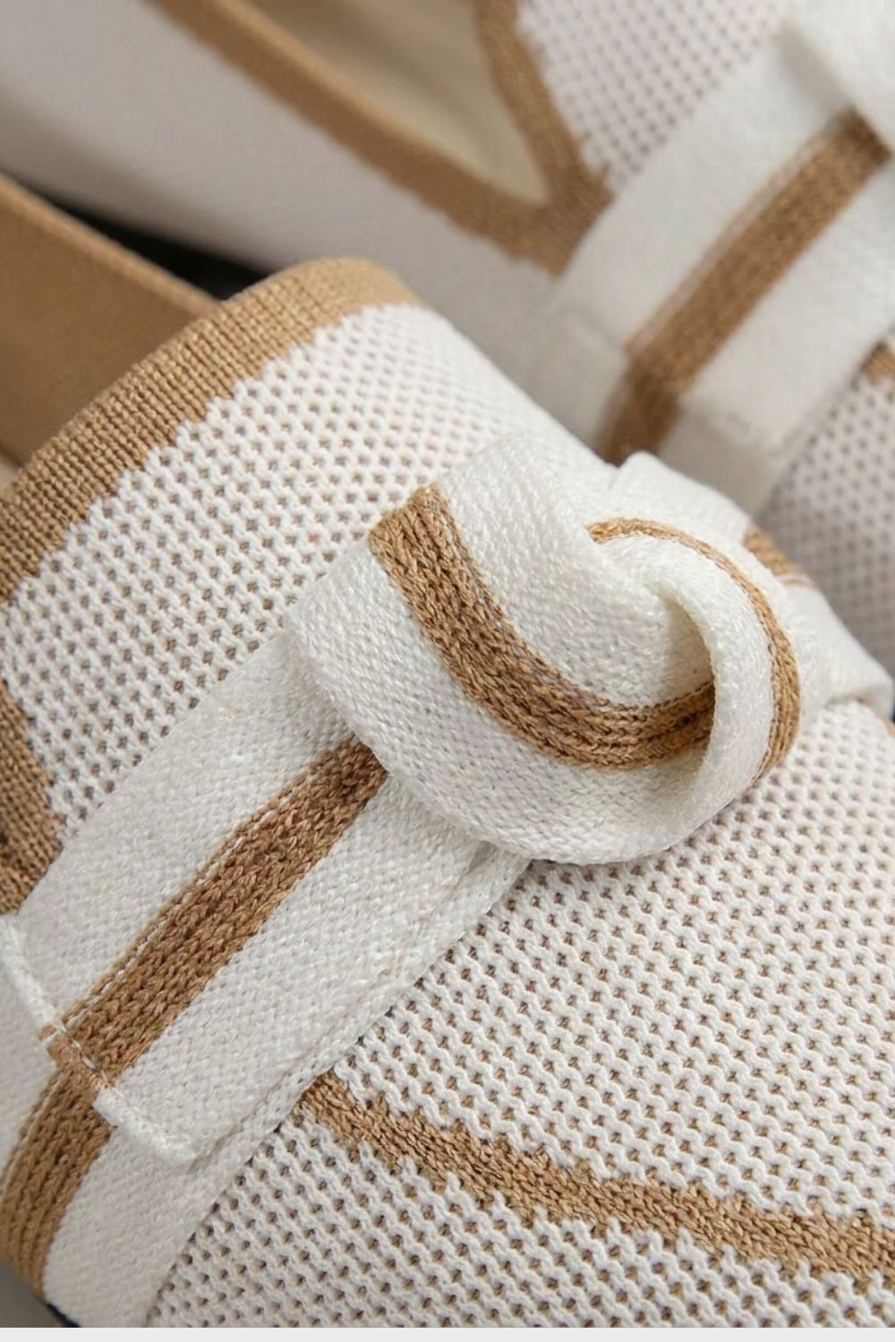 Beatrice - Women's Pointed-Toe Knit Loafers with Bow Detail