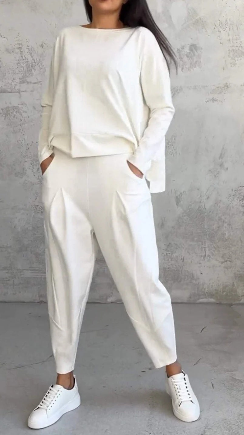 Cordelia - Women's Long Sleeve Top and Joggers Matching Set 1
