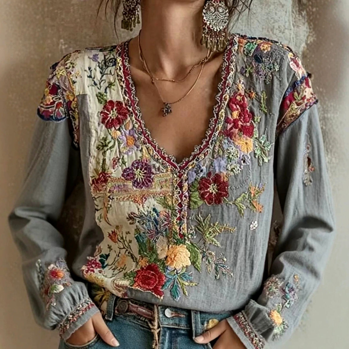 Guinevere - Women's Floral V-Neck Boho Long Sleeve Top 5
