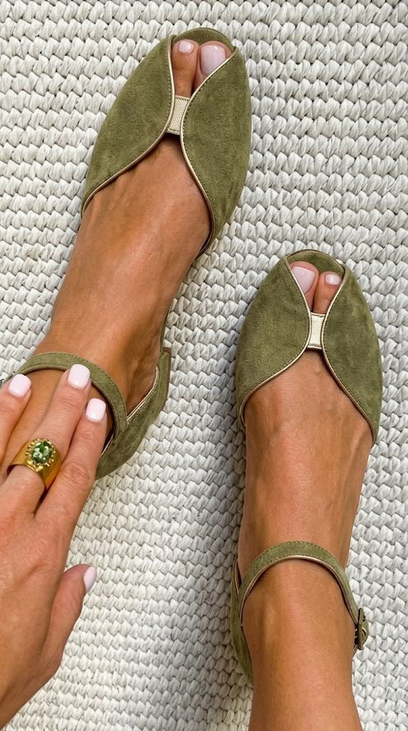 Minerva - Women's Open-Toe Strappy Sandals